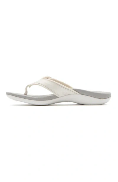 Abeo Oasis Sport Flip Flop In White - Regular