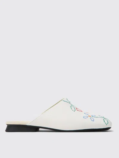 Camper Pelotas Ariel Twins Mismatched Mule In White