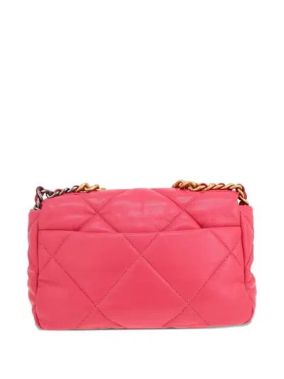 Pre-owned Chanel 19 Handbag In Pink