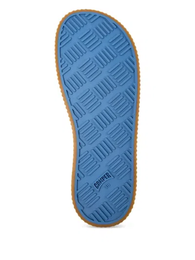 Camper Peu Roda In Weiss