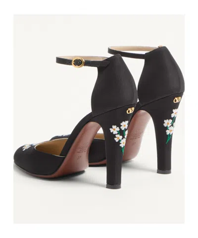 Valentino Floral Embroidered Round Toe Ankle Strap Pumps In Black