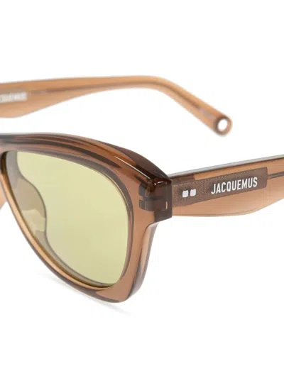 Jacquemus Logo Print Round Sunglasses In Brown