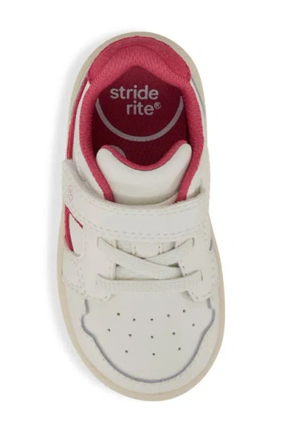 Stride Rite London Srtech™ Sneaker In Pink