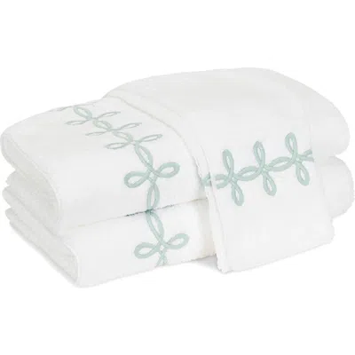 Matouk Gordian Knot Hand Towel In Jade