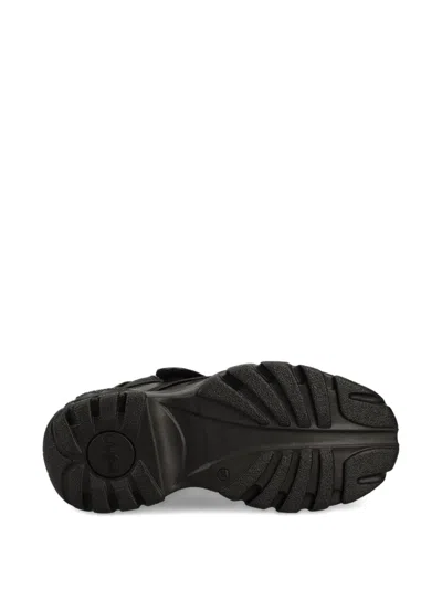 Buffalo Classic High Chunky Sneakers In Black