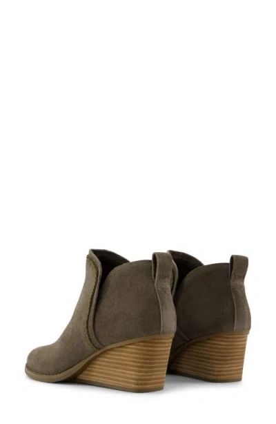 Toms Women's Kaia Olive Suede Wedge Boot In Green