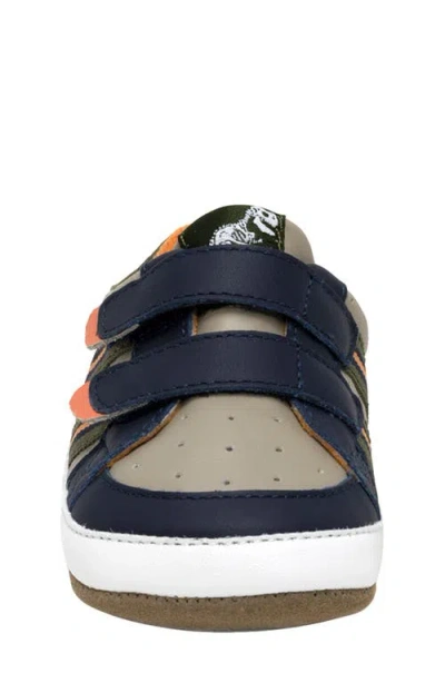 Robeez ® Brooks First Kicks Sneaker In Navy