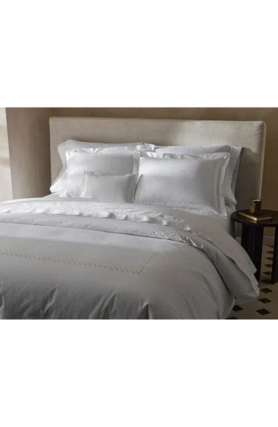 Matouk Dorothy 600 Thread Count Set Of 2 Pillow Cases In Silver Ombre