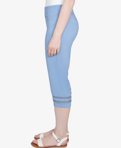 Ruby Rd. Petite Dreamy Clamdigger Pants In Periwinkle