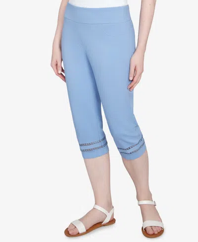 Ruby Rd. Petite Dreamy Clamdigger Pants In Periwinkle