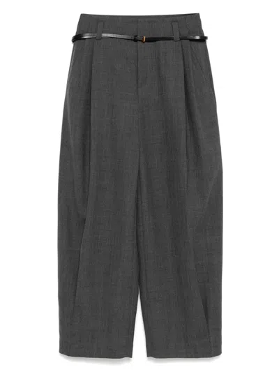 Less Hose Mit Weitem Bein In Grau