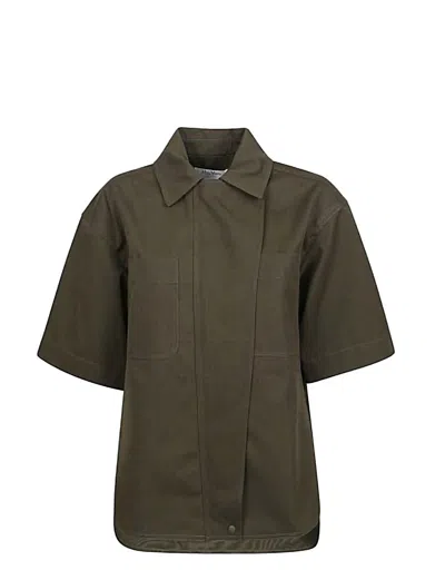 Max Mara Button Detailed Short In Green