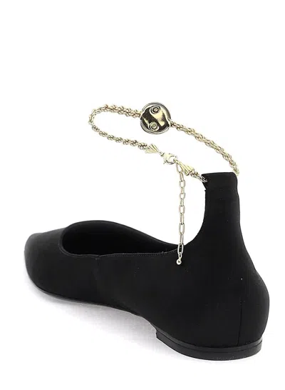 Ferragamo Dada Flache Schuhe Mit Spitzer Kappe Aus Satin In Black