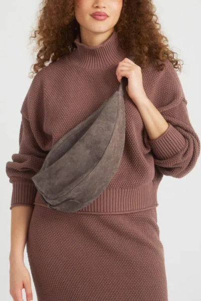 The Sak Tess Large Sling Bag In Bamboo Static