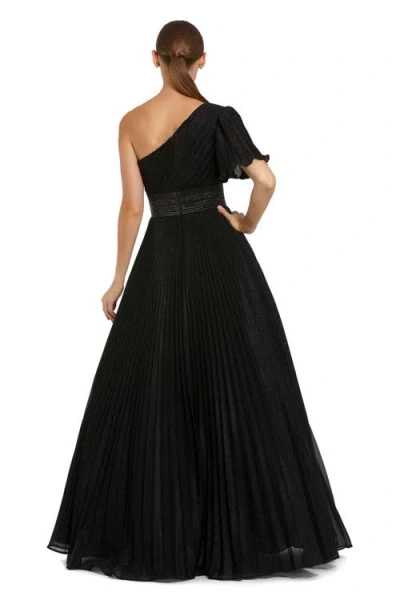 Mac Duggal Pleated Shimmering Georgette One Shoulder Gown In Black