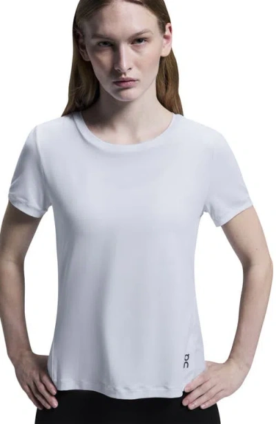 On Studio-t T-shirt In White