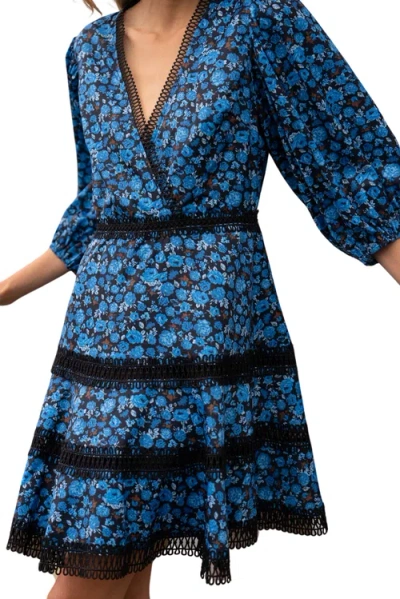 Akalia Elegant Antia Floral Dress With Embroidered Details And Lace Trim In Medium Blue
