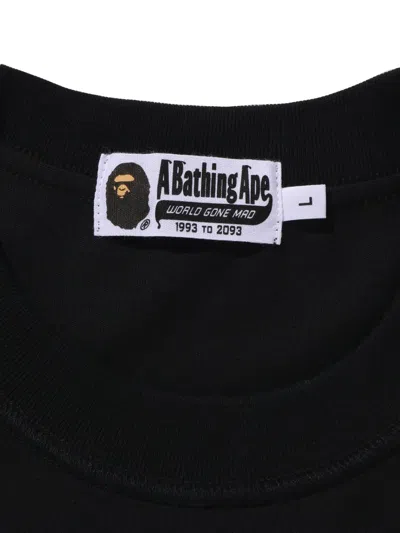 A Bathing Ape Logo-graphic T-shirt In Black