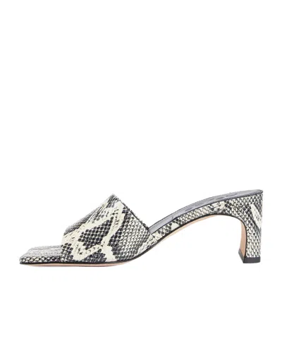 Aeyde Mules In Black And Cream