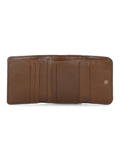 Chloé Tri-fold Logo Wallet In Brown
