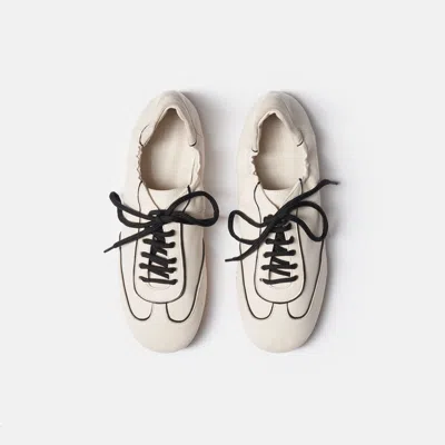 Scarosso Riley Lace-up Sneakers In White