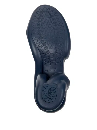 Camper Kobarah In Blue