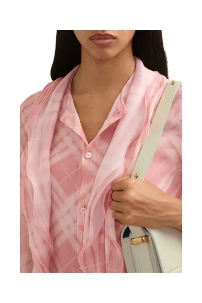 Burberry Charm Pearls Bracelet In Gold/pearl