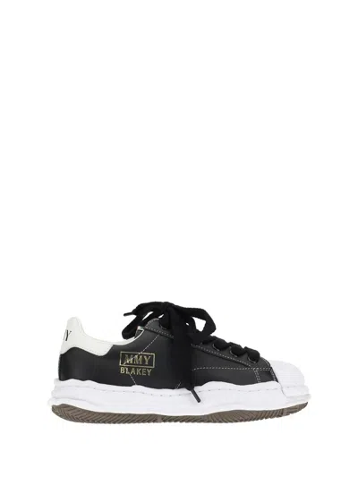 Miharayasuhiro Maison Mihara Yasuhiro Sneakers In Black