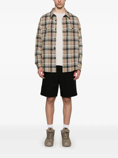 Carhartt Wip Walter Single Knee Logo-patch Shorts In Black