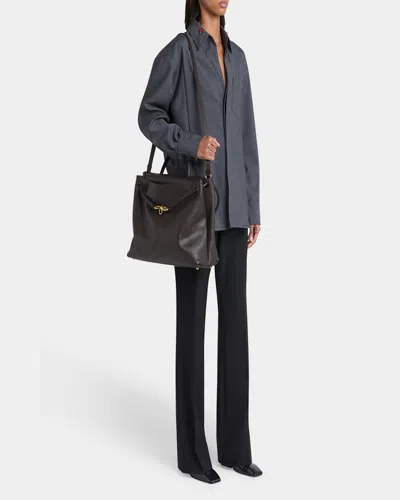 Bottega Veneta Andiamo Large Leather Top-handle Bag In Fondant-m Brass