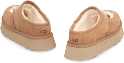 Ugg 44mm Bea Shearling & Suede Mules In Brown