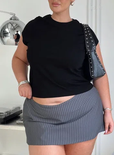 Princess Polly Curve Can't Sleep Skort In Charcoal Stripe