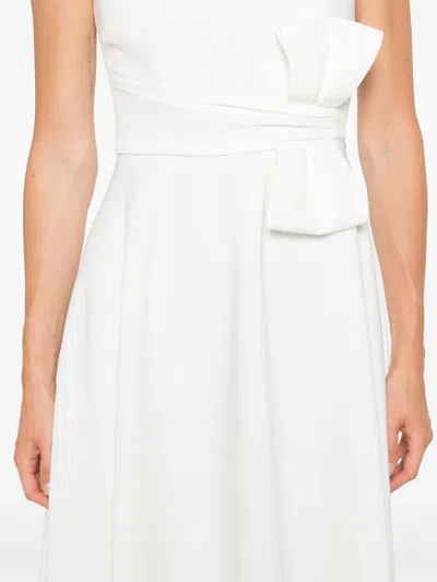 超长绉纱连衣裙