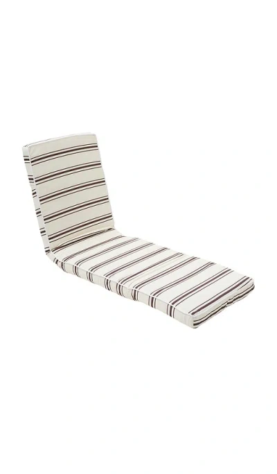 Sunnylife The Lounger Chair In Black,white