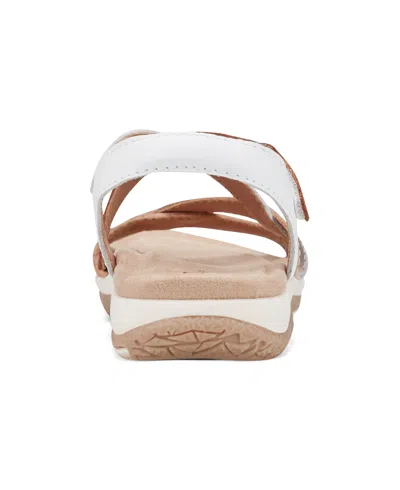 Earth Women's Sterling Strappy Sporty Sandals In Cognac,gold Multi Leather