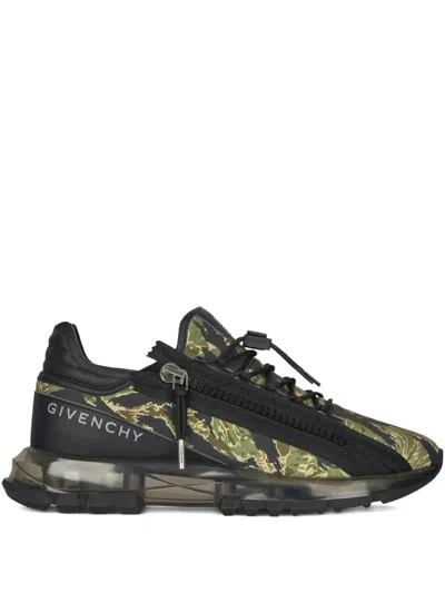 Givenchy Trainer Spectre With Camouflage Print In Black
