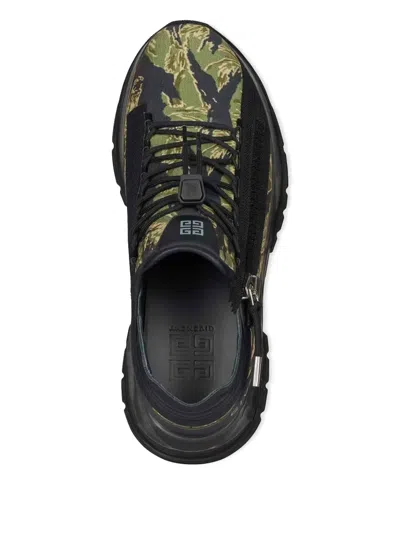 Givenchy Trainer Spectre With Camouflage Print In Black