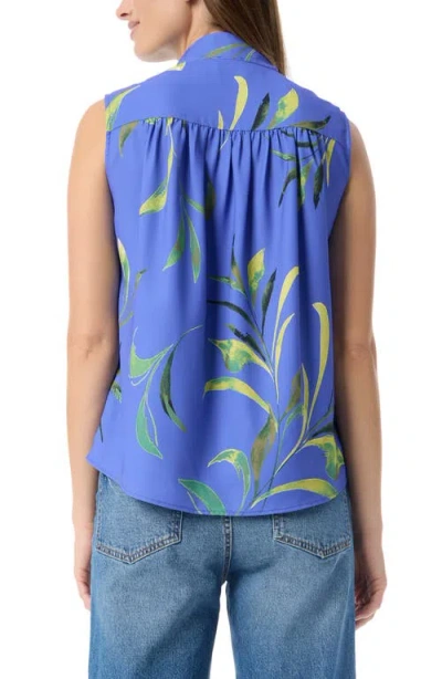 Do By Dee Ocleppo Jade Leaf Print Sleeveless Button-up Top In Blue