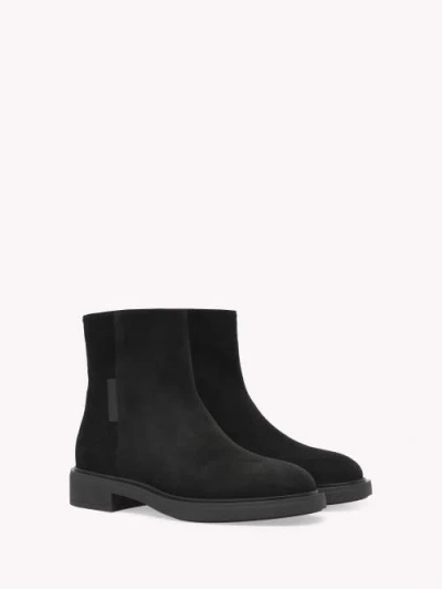 Gianvito Rossi Shearling-lining Suede Boots In Black