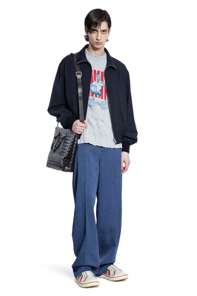 Bottega Veneta Men Grey Crewneck T-shirt With Maxi Print On The Front And Wrinkled Ffect In Cotton M In Gray