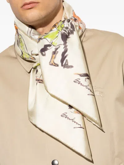 Burberry Seidenschal Mit Print In Nude