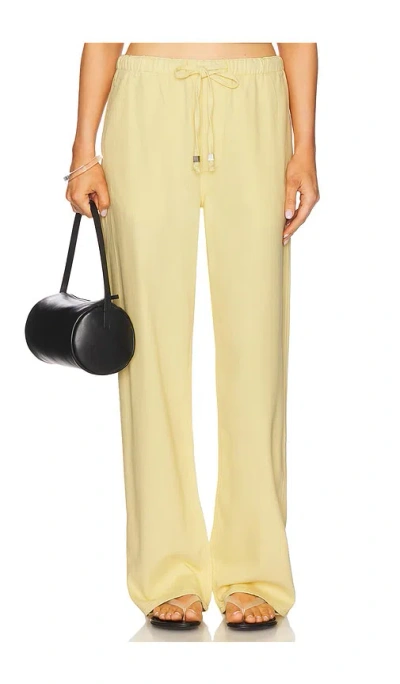 Rag & Bone Ultra Featherweight Logan Beach Pants In Lemon