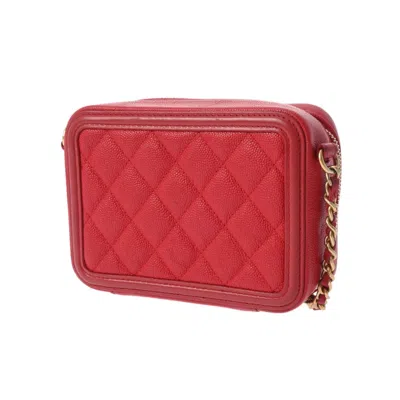 Pre-owned Chanel Caviar Skin Red Color Caviar Leather Shoulder Bag ()