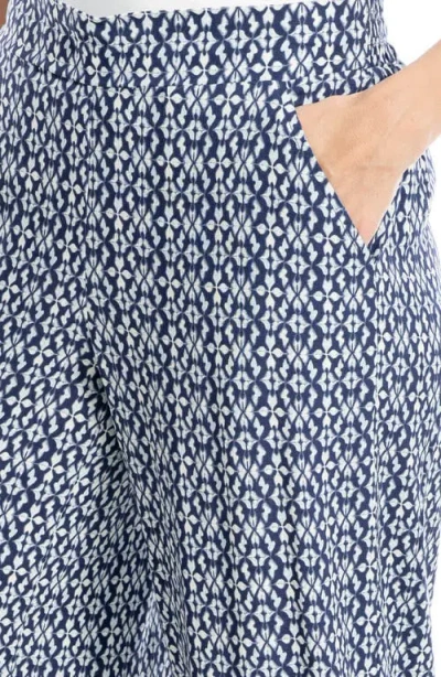 Max Studio Wide Leg Pull-on Crop Pants In Blue