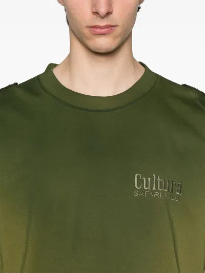 Cultura Embroidered-logo T-shirt