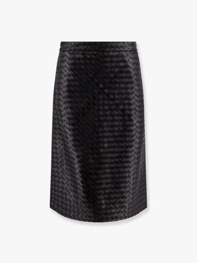 Bottega Veneta Womens Intrecciato Two-slip-pockets Leather Midi Skirt Black In Multicolor