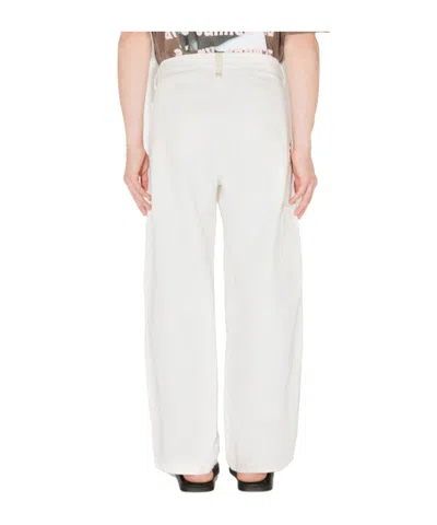 Amish Super Knee Jeans In Off White