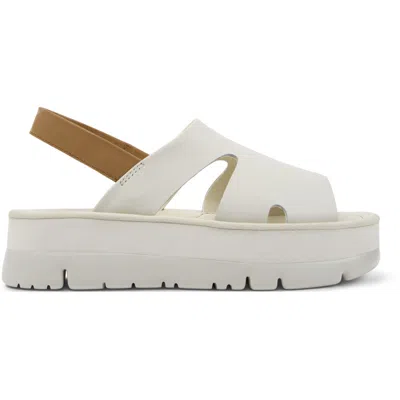 Camper Oruga Up In White