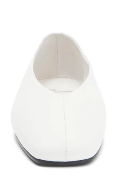 Jeffrey Campbell Fathom Flat In White