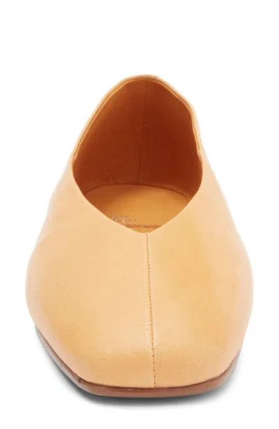 Jeffrey Campbell Fathom Flat In Honey